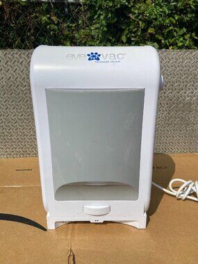 Eye-Vac Pet Professional Touchless Vacuum EVPRO For Barber Hair Salon Pets